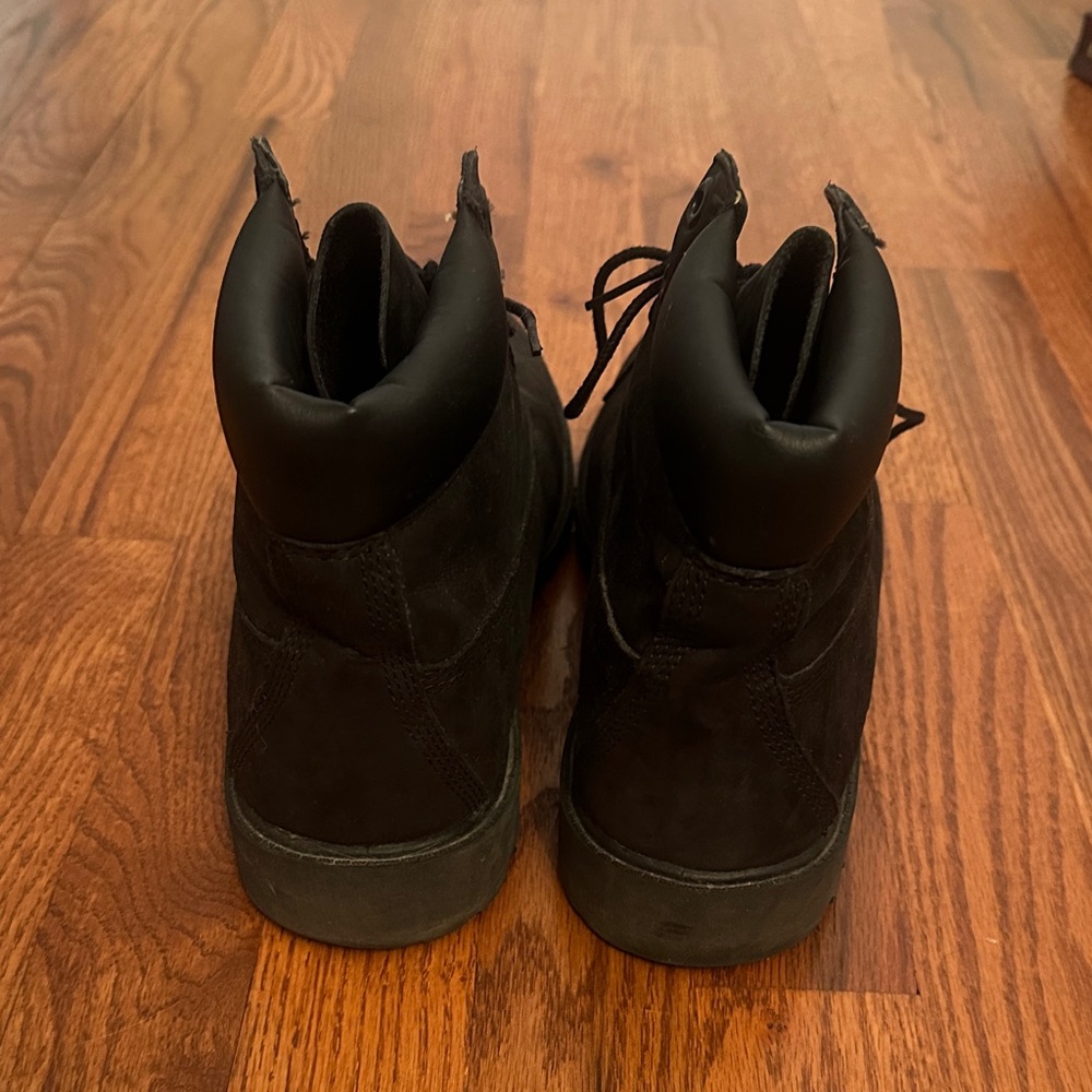 Timberland Men's Black Leather Boots - Picture 3 of 5